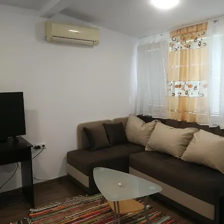 Rayskata Yabalka * Várna